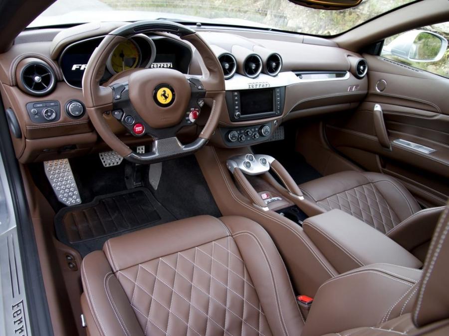  Ferrari FF Panoramic 2012 года  (US) (фото 5 из 9)